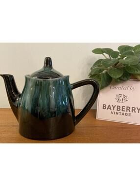 Vintage Blue Mountain Pottery BMP Canada Green Black Teapot - Beautiful Cond